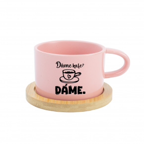 DÁME KAFE? DÁME. - růžový hrníček makronka 200 ml