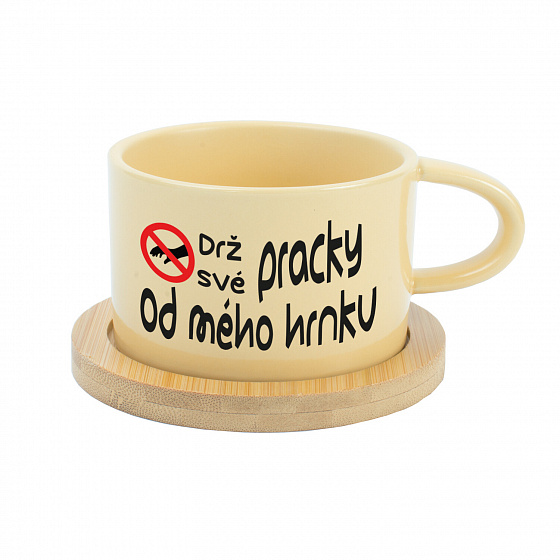 DRŽ SVÉ PRACKY OD MÉHO HRNKU - žlutý hrníček makronka 200 ml